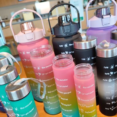 Large Capacity 4 Pcs in 1 Set Gym Motivational Time Water Bottle