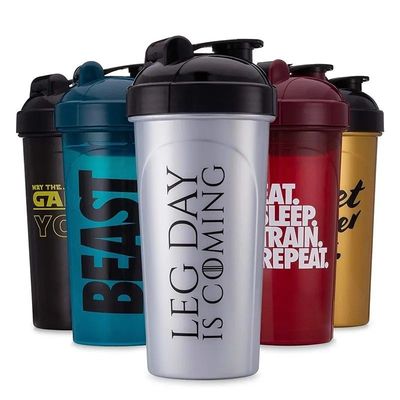 600ml Shaker Bottle 20oz Protein Shaker Plastic Bottle Portable Fitness Bottle for Fitness Enthusiasts Athletes